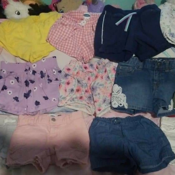 Shorts - Picture 3 of 3